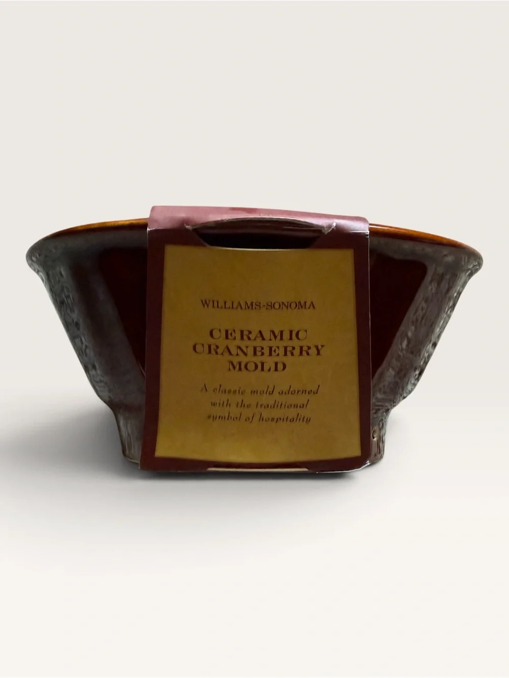 Williams-Sonoma Ceramic Cranberry Mold